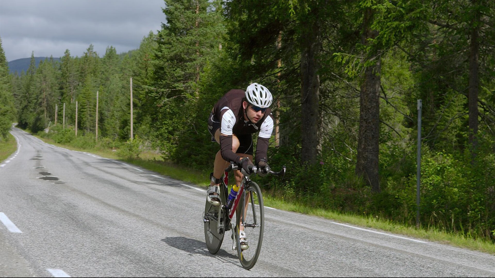 新西兰全黑队战术纪律严明，进攻防守游刃有余，新西兰全黑战舞视频